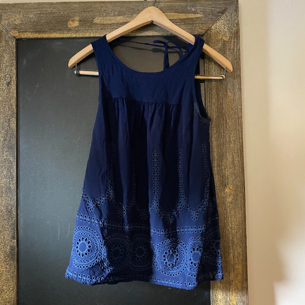 Crown & Ivy Eyelet Navy Blue Tank Top Sz. S